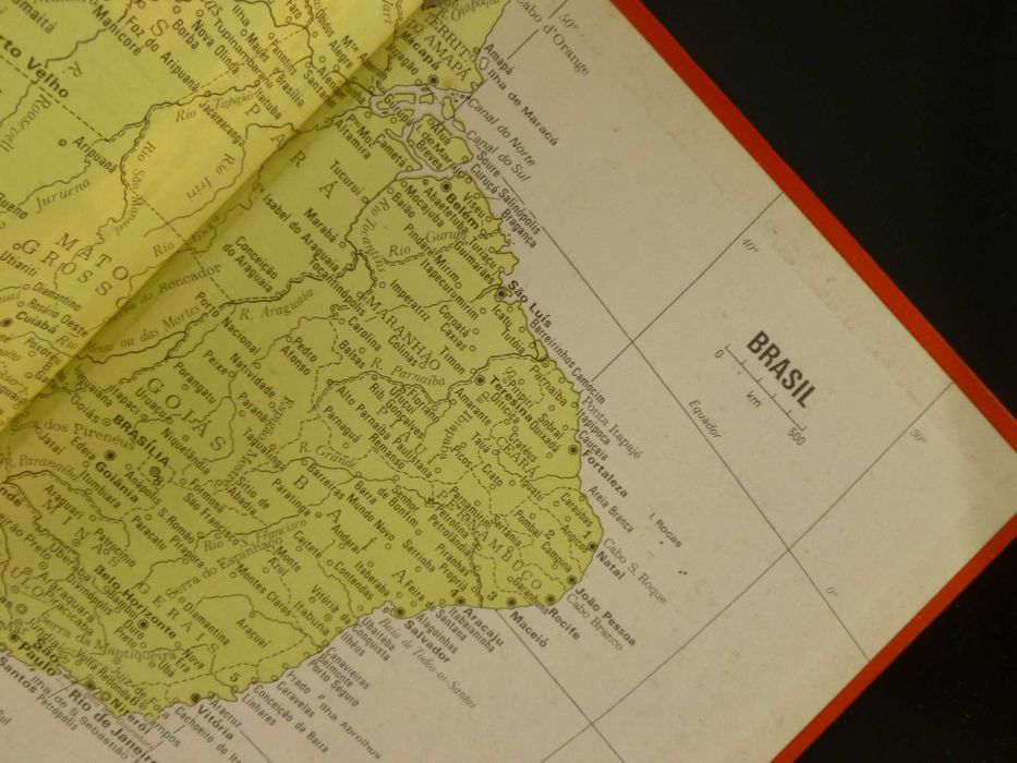 Dicionário Prático Ilustrado Luso - Brasileiro - Lello