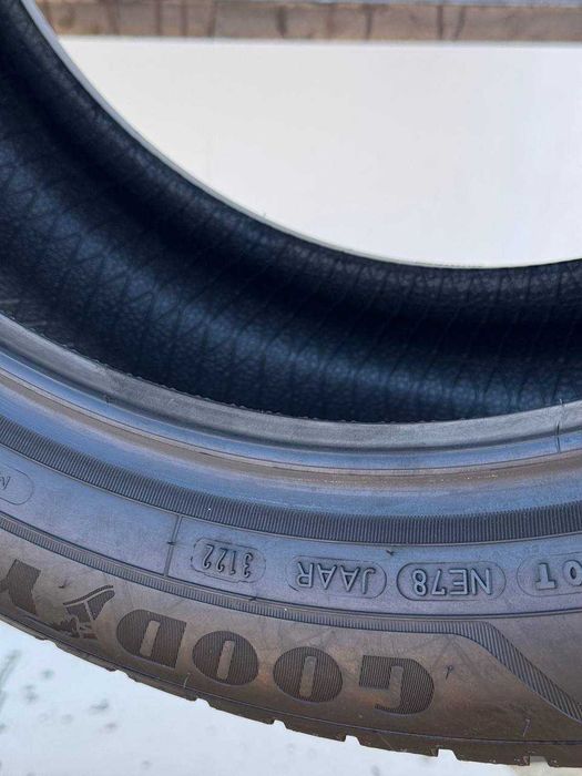 225/50/18 R18 GoodYear UltraGrip Performance+ 99V 4шт ЗИМА 7.5-8мм
