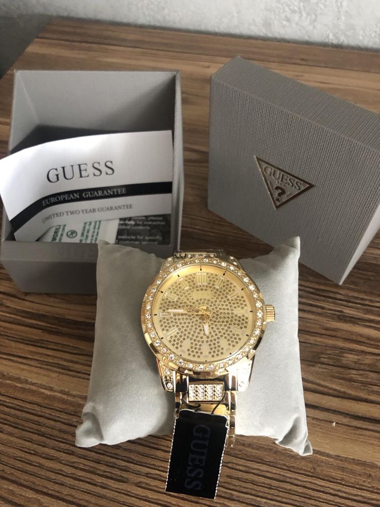 Nowy zegarek damski Guess Oryginalny