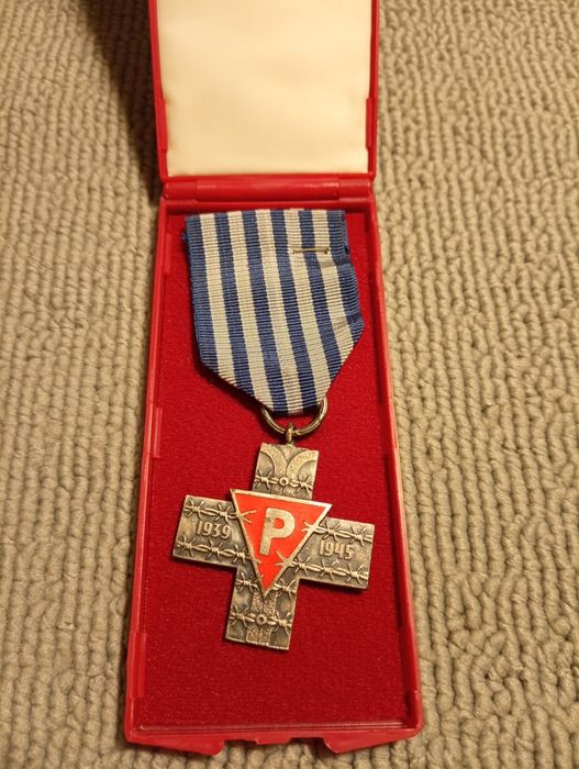 Krzyż oświęcimski