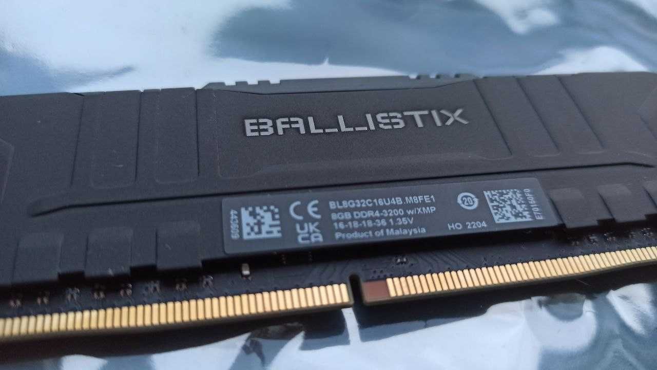 DDR4 Ballistix 3200(4000) 8gb 16-18-18-36