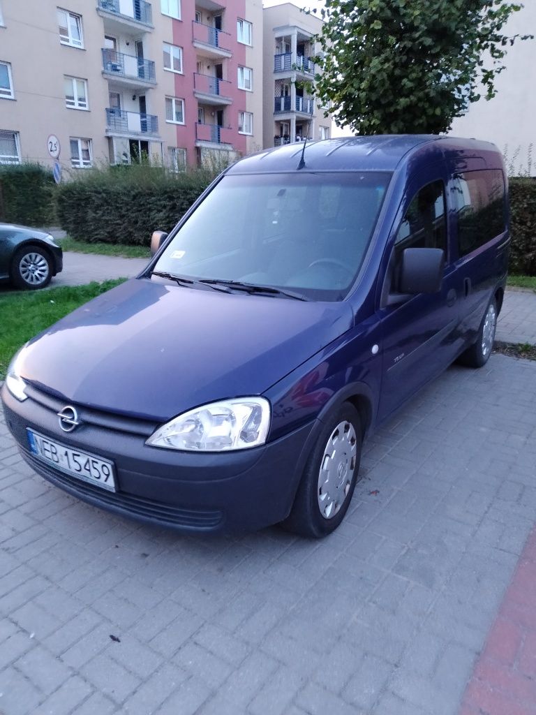 Opel combo pompa wtryskowa na gwarancji możliwość zamiany