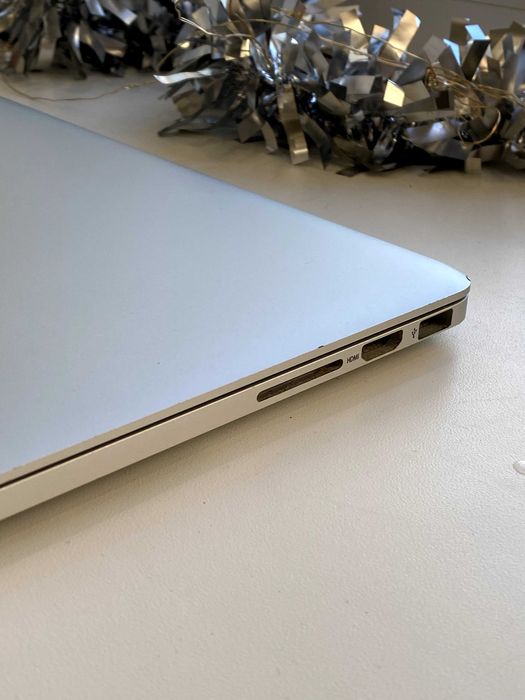 MacBook Pro 2015 /Retina 13.3" /intel core i7 /16gb Ram /500 GB