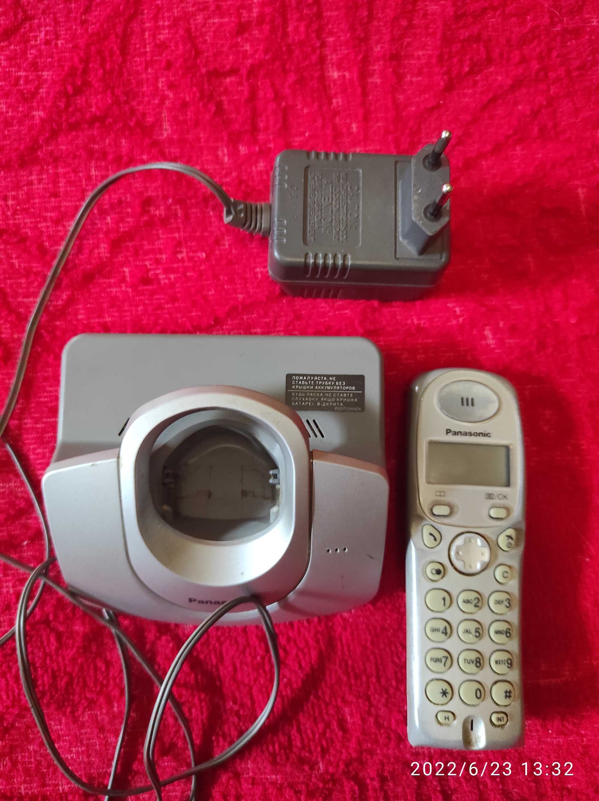 Телефон стационарный PANASONIC KX-TG1107UA