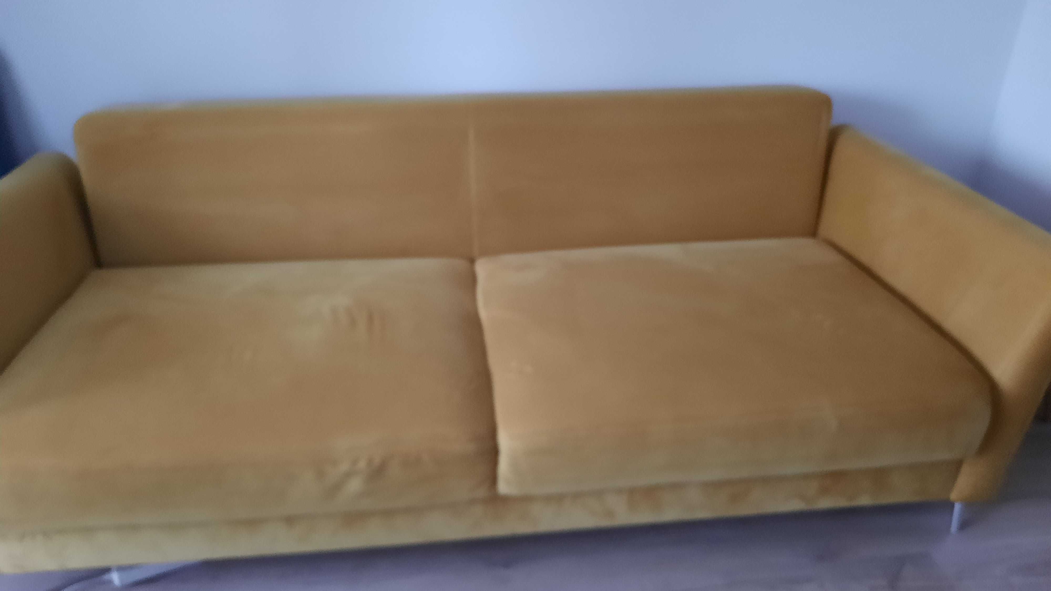 Sofa 3 osobowa Lira z funkcją spania i pojemnikiem na pościel