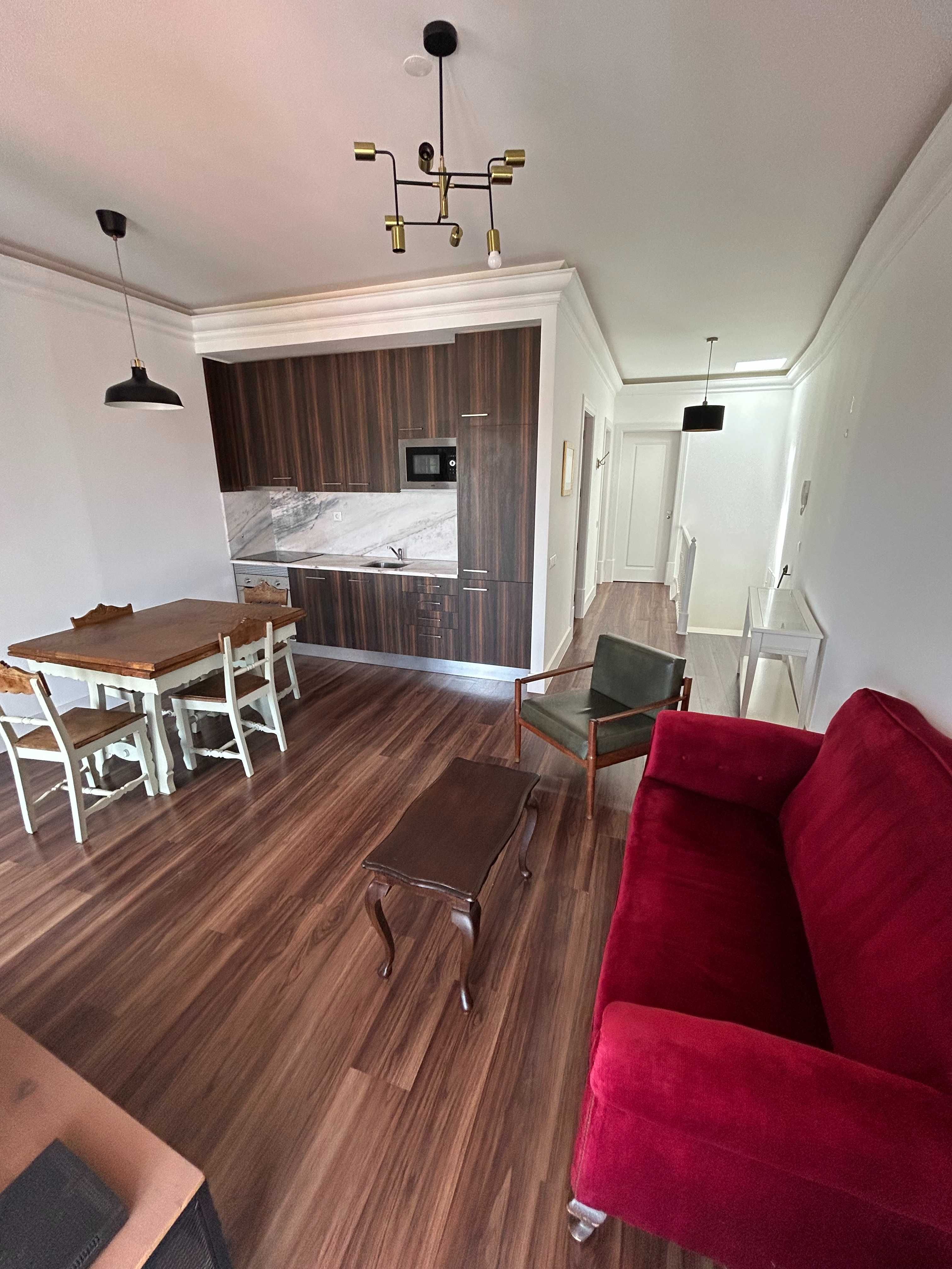 Apartamento T2 com Terraço em Santarém – Mobilado e Cozinha Equipada