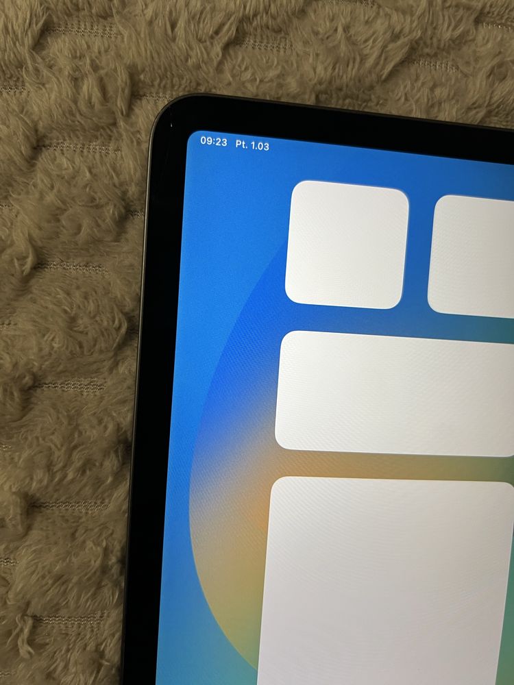 Ipad 12,9 pro space 5 generacji m1  256 gb wifi ideał