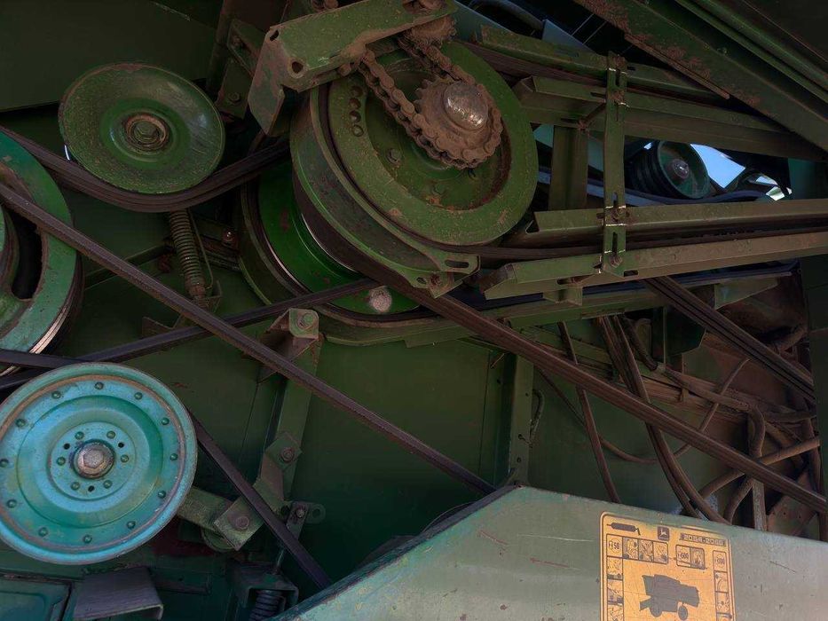 Комбайн John Deere 2066 Hillmaster