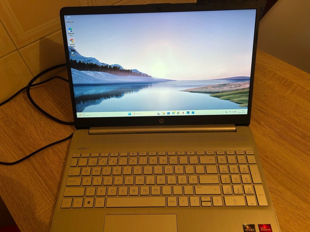 Portátil HP 15S-EQ2097NP