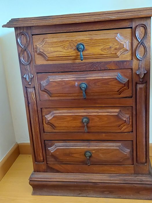 Para desocupar rapidamente! Mobília de quarto antiga