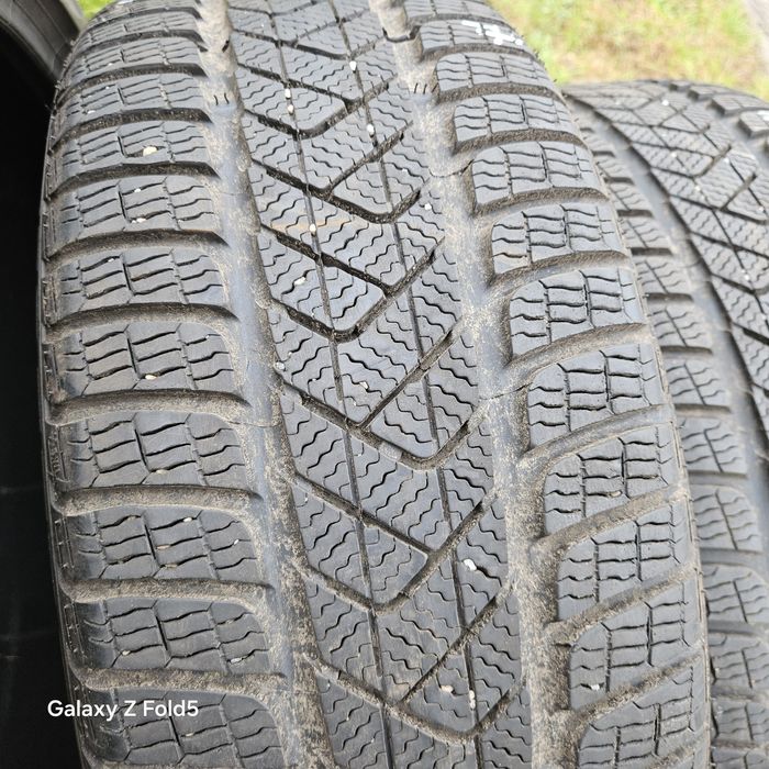 Opony zimowe 225/40/19 255/35/19 Pirelli Sottozero3 20/21r bieżnik 7mm