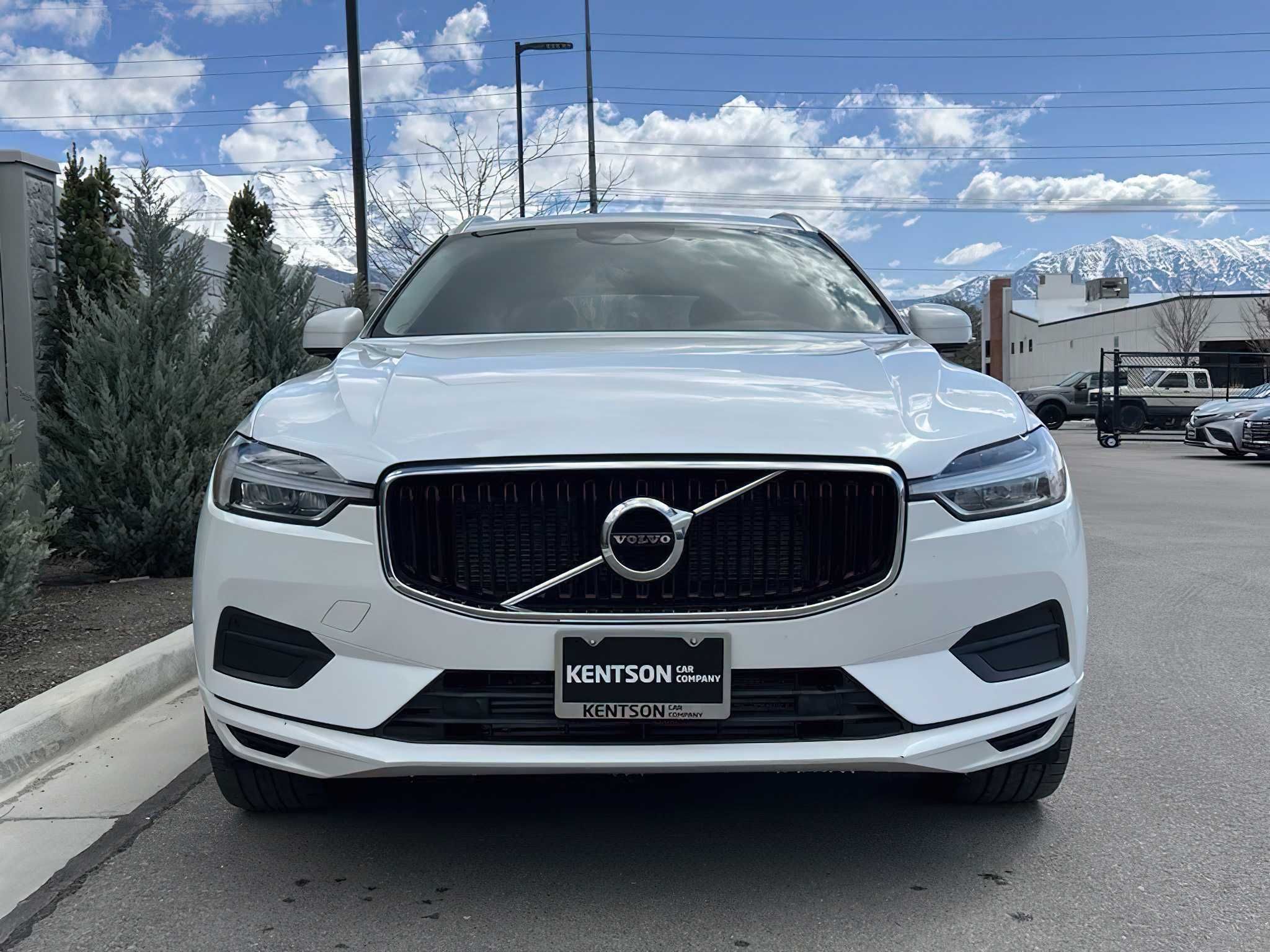 Volvo XC60 2018 White