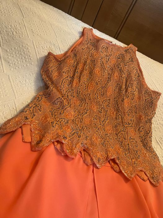 Conjunto salmão como novo