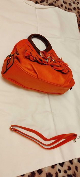 Сумка натуральная кожа оранжевая, новая
