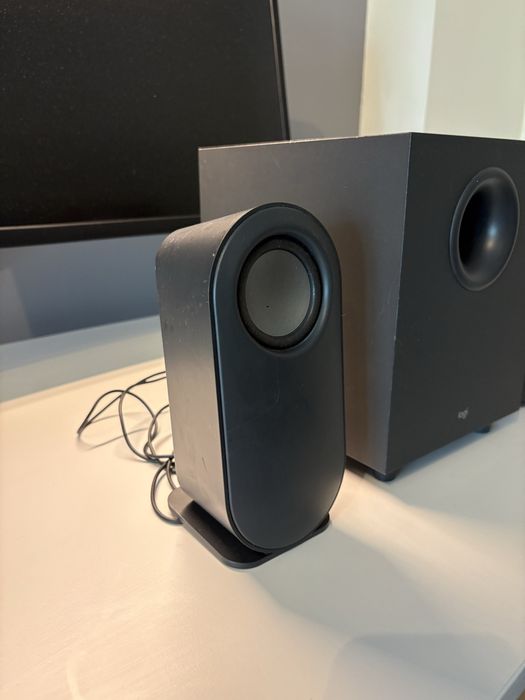 Sistema de som Logitech