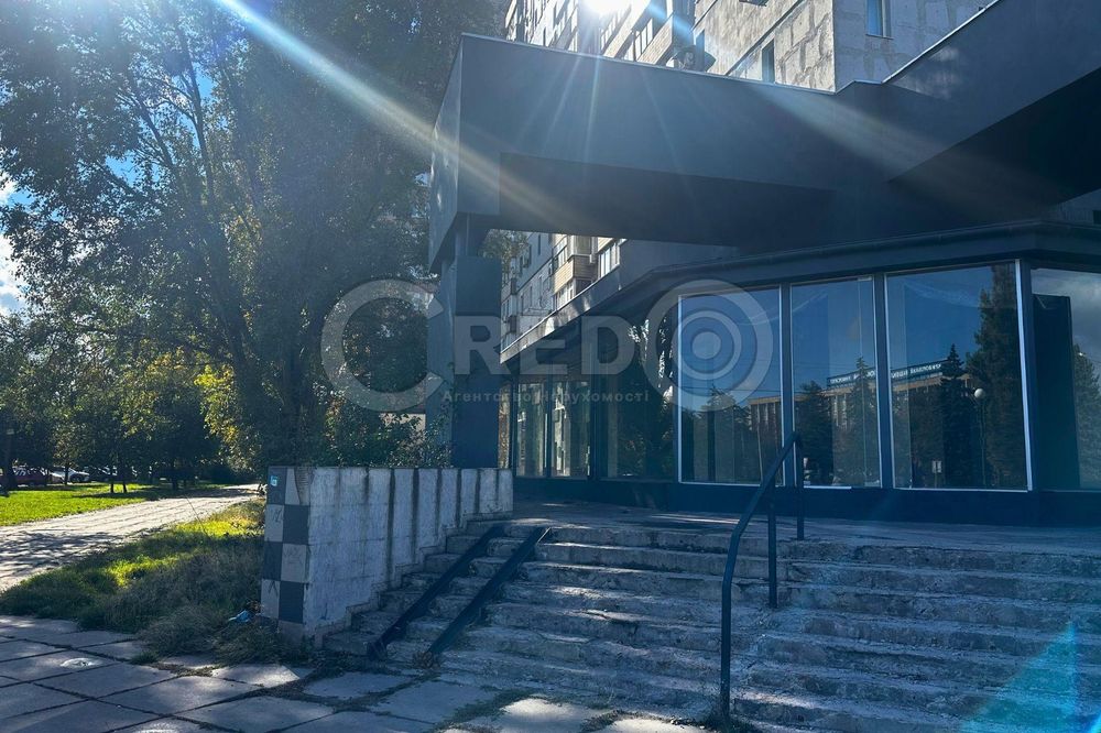 Продаж нежитлового приміщення вул. В.Матусевича