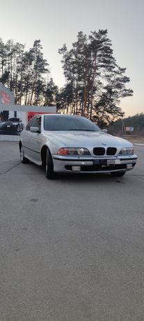 BMW 5 2.5 бензин