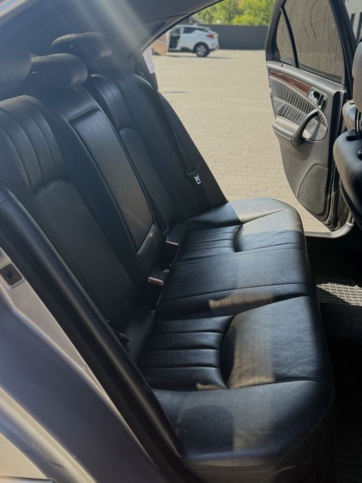Mercedes C200 в гарному стані з 2005 року