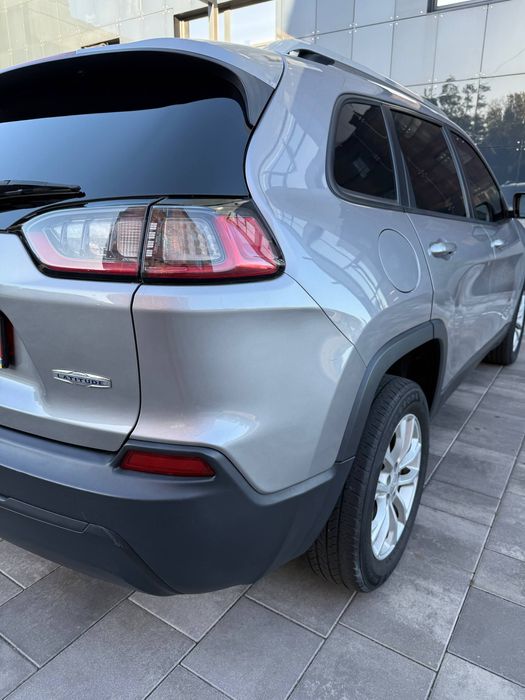 Jeep Cherokee KL 2020