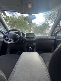 Peugeot 208 Hatchback 1.2 VTI