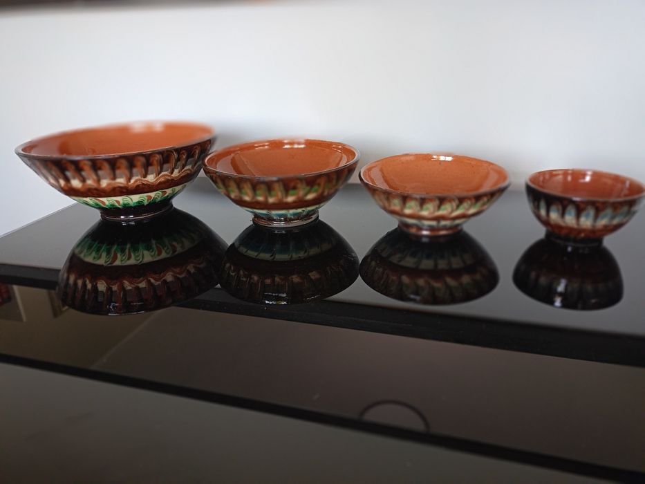 Miski ceramiczne, rękodzieło, zestaw 4 misek
