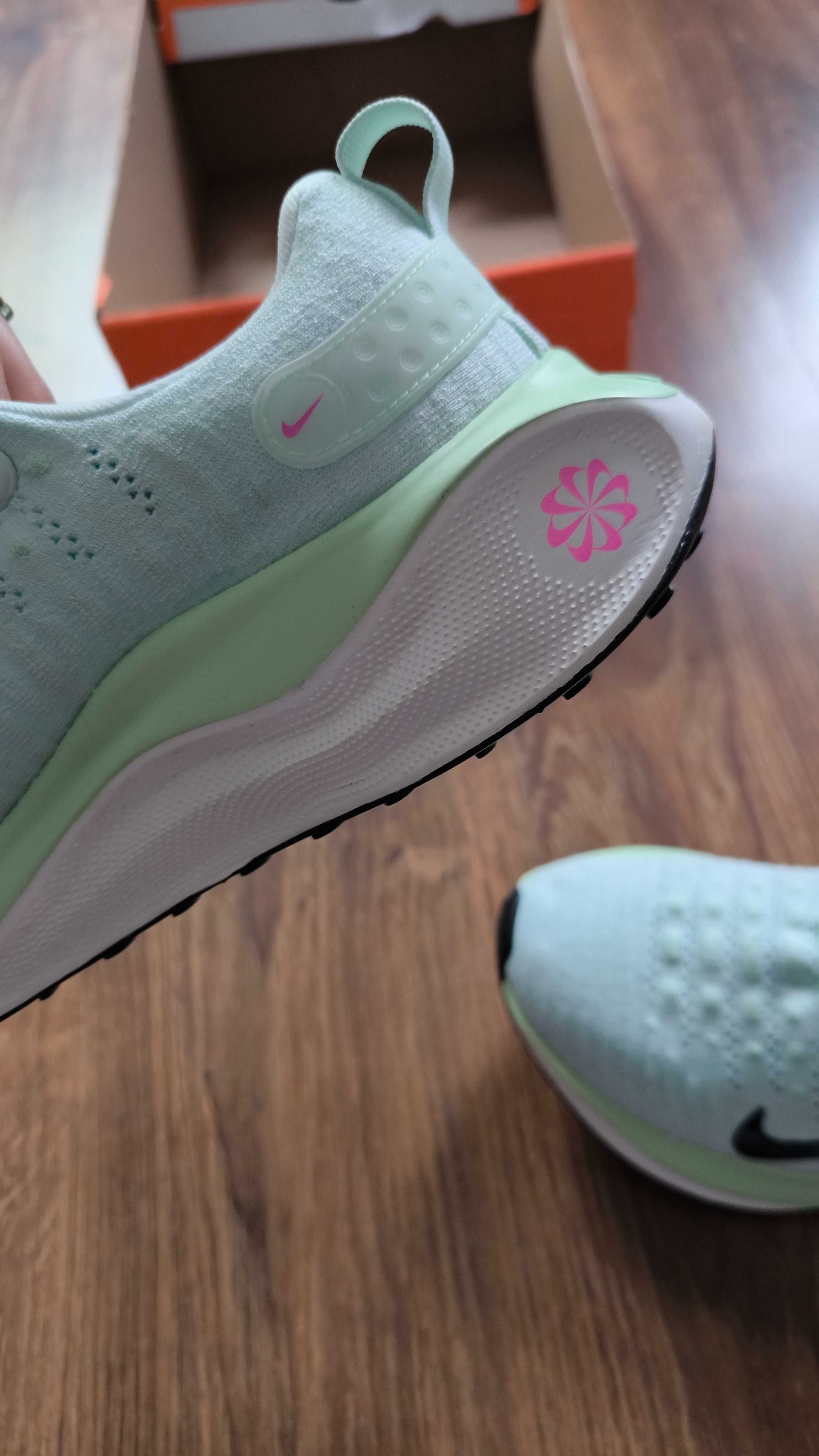 Buty do biegania Nike React Infinity Run 4
