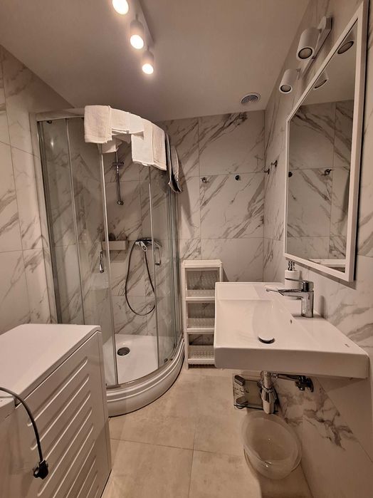 Pokój - spokój i cisza - zielono  (mieszkanie 3 pok) ul. Estońska