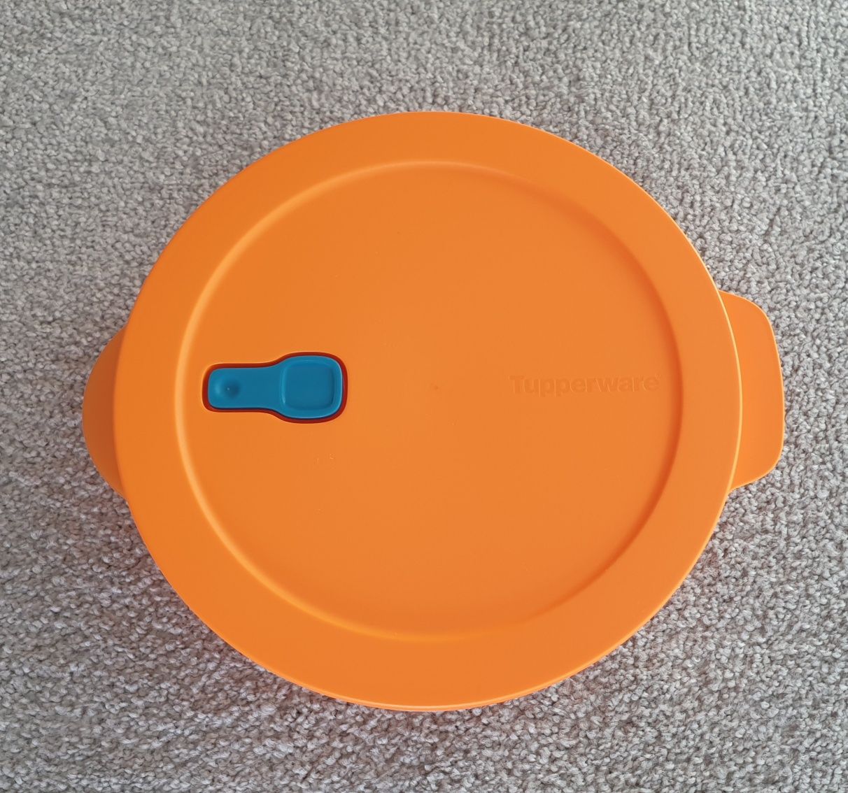 Tupperware pojemnik na śniadanie