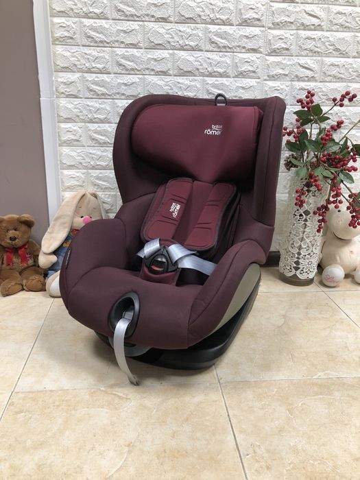 Автокрісло Britax Romer TRIFIX2 i-SIZE Група 1 (9-18 кг) детское