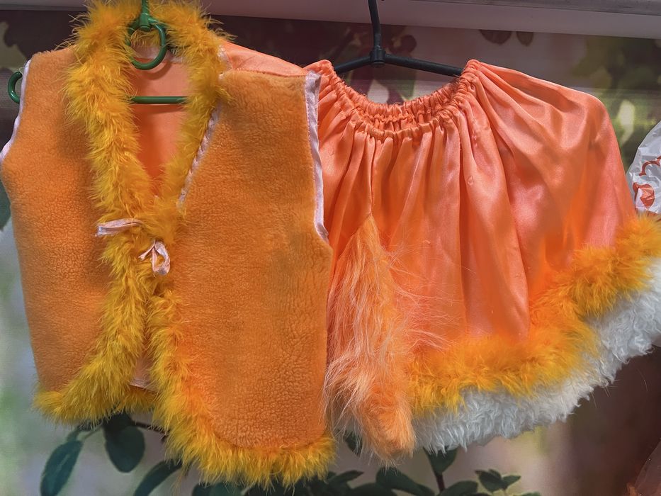 Костюм лисички  на свято яскравий