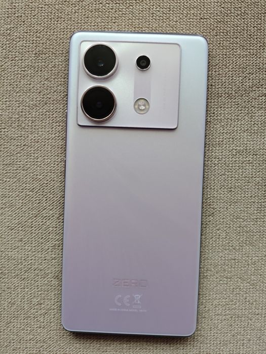 Sprzedam smartfona Infinix Zero 30 5G