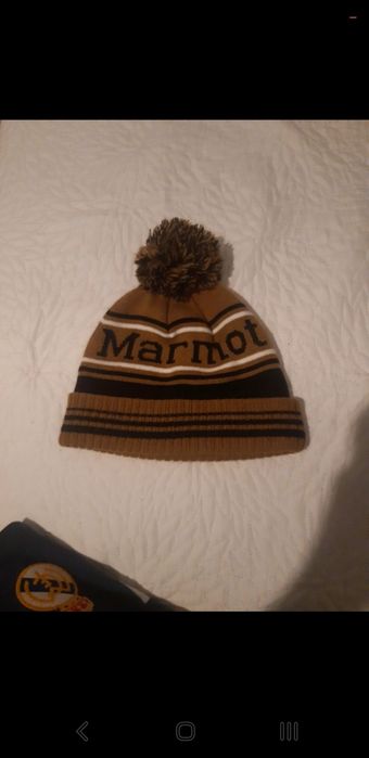 Ciepła zimowa czapka z pomponem Marmot