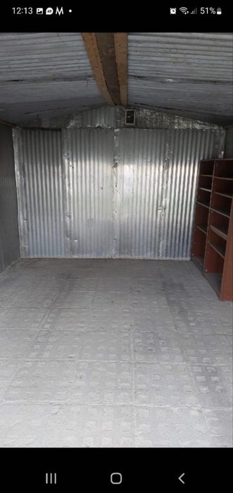 Garaż na zamykanym placu z kamerami Plac Dworcowy przy PKP i PKS