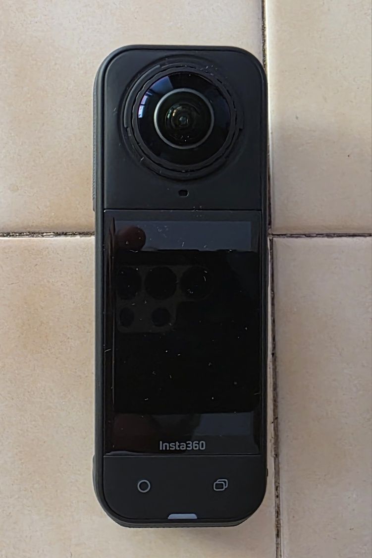 Reservado - Insta 360 X5 essentials mais Extras