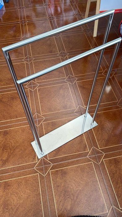 Suporte de toalhas para WC (em inox)