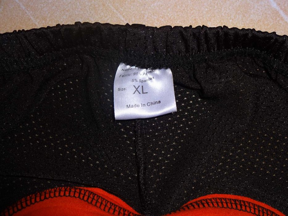 Oddychające z wkładką szorty krótkie spodenki na rower rowerowe XL