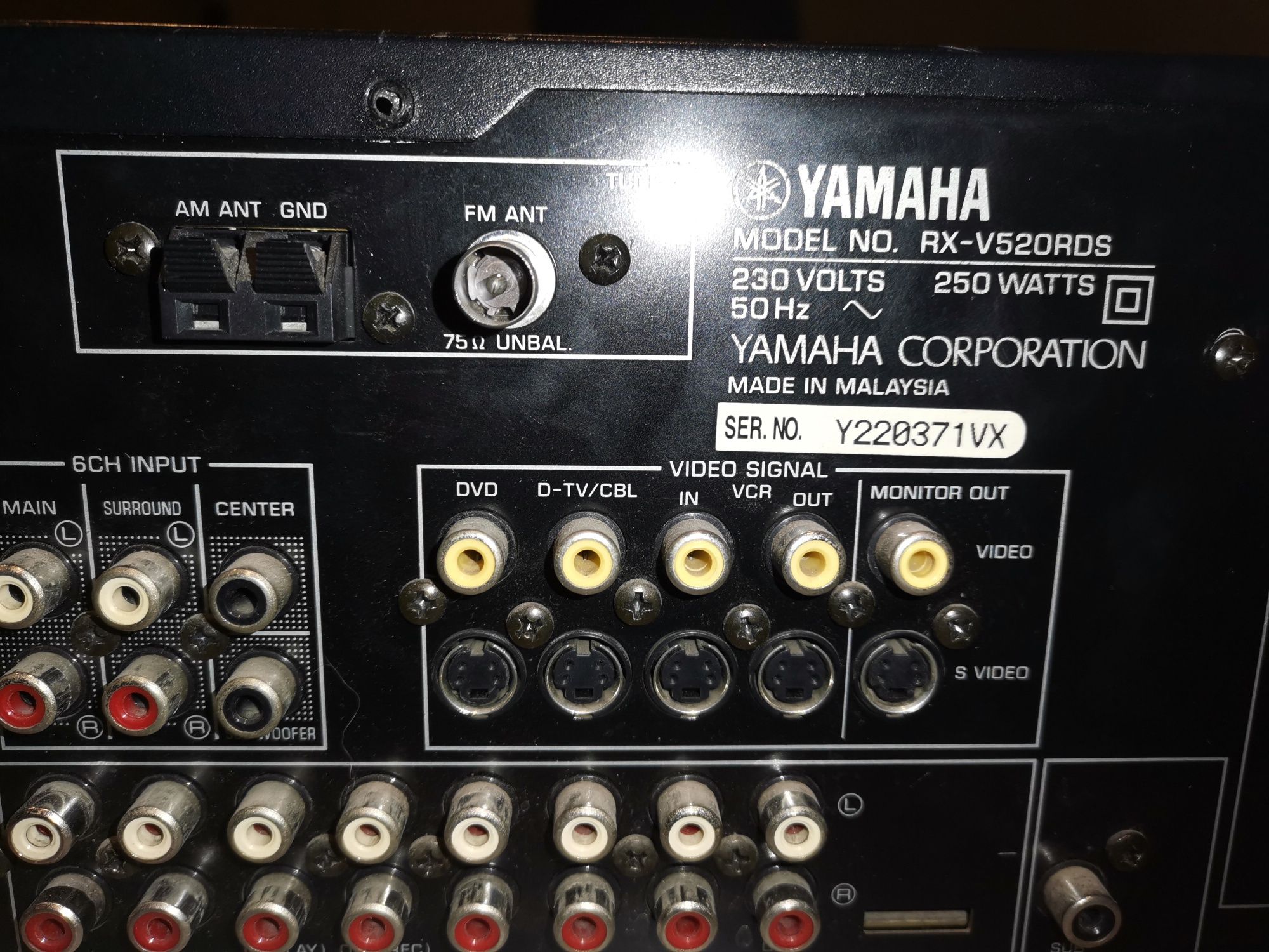 Ampituner Yamaha 520