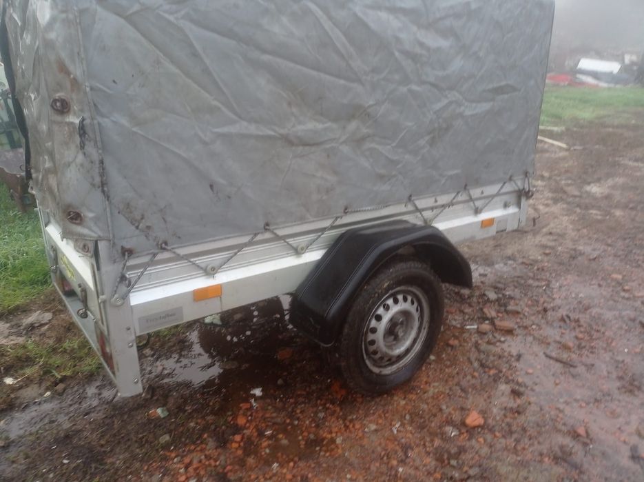 Atrelado ligeiro 750kg