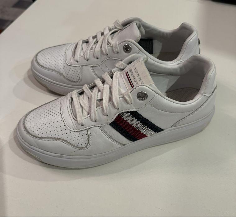 Buty Tommy Hilfiger r.40