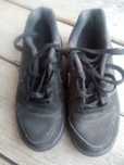 Sprzedam buty dziecięce Nike 35,5