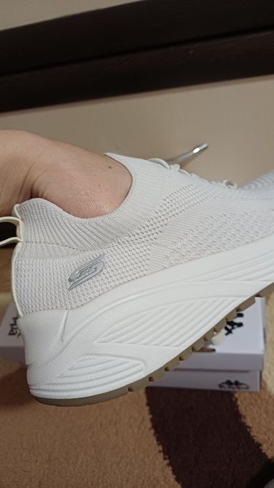 Кроссовки женские Skechers женская обувь 37,5 размер