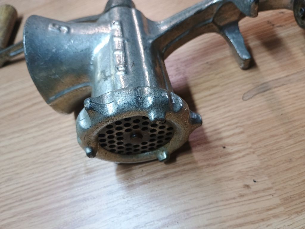 Maszynka do mielenia mięsa PRL Alfa 5.