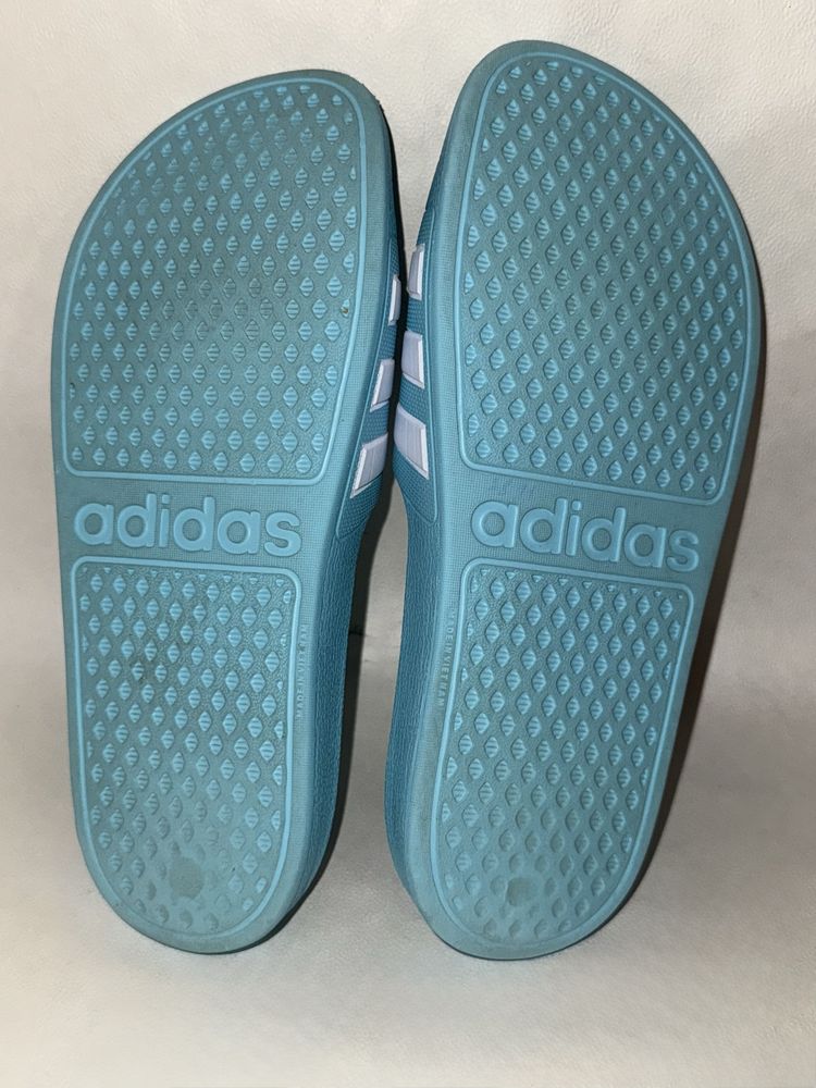 Оригінальні шльопанці Adidas шльопки, тапочки, сланцы шлепанцы