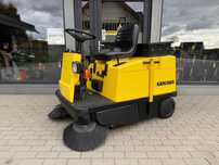 Zamiatarka spalinowa Karcher KMR 1200 B
