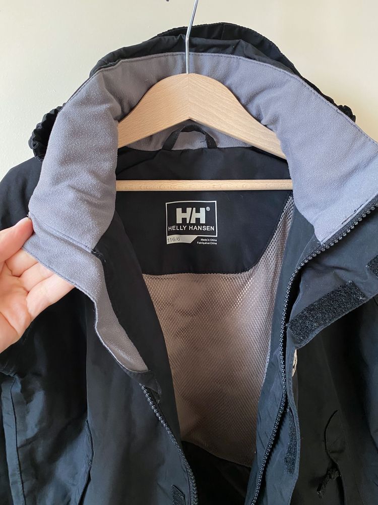 Дощовик-куртка дитяча б/в - 116 зріст (Helly Hansen)