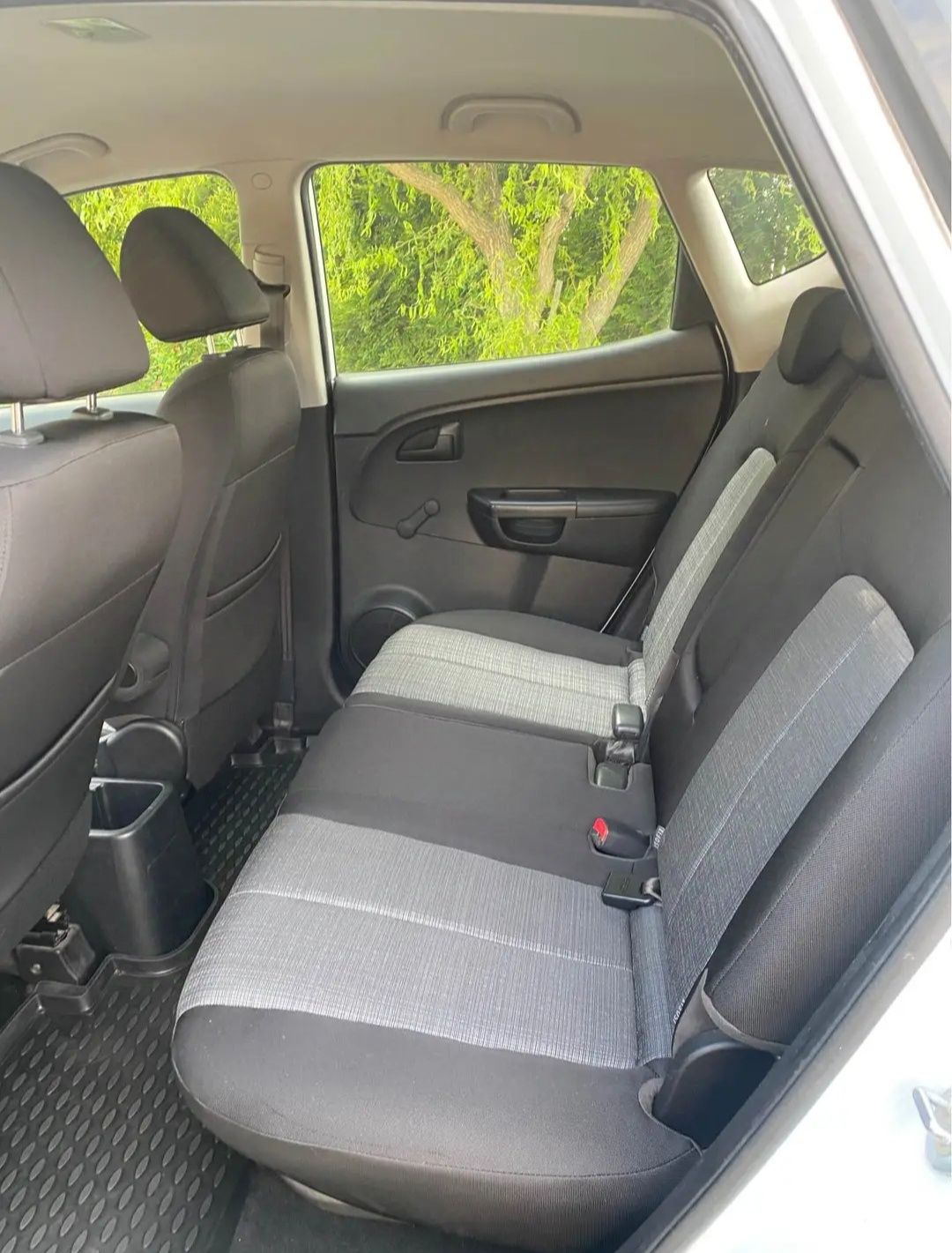Kia Venga 1, 4 crdi
