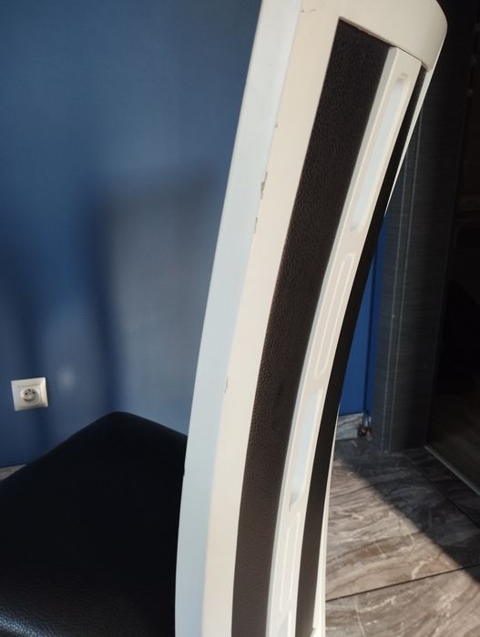 Krzesła do salonu, jadalni