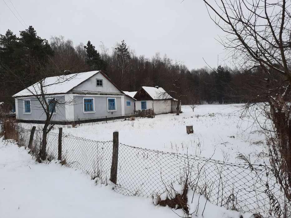 Продам будинок у прекрасній місцевості