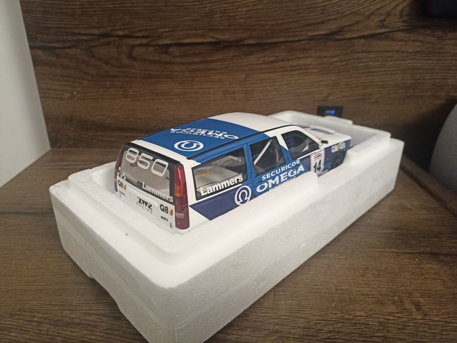 Volvo 850 BTCC - otto 1/18