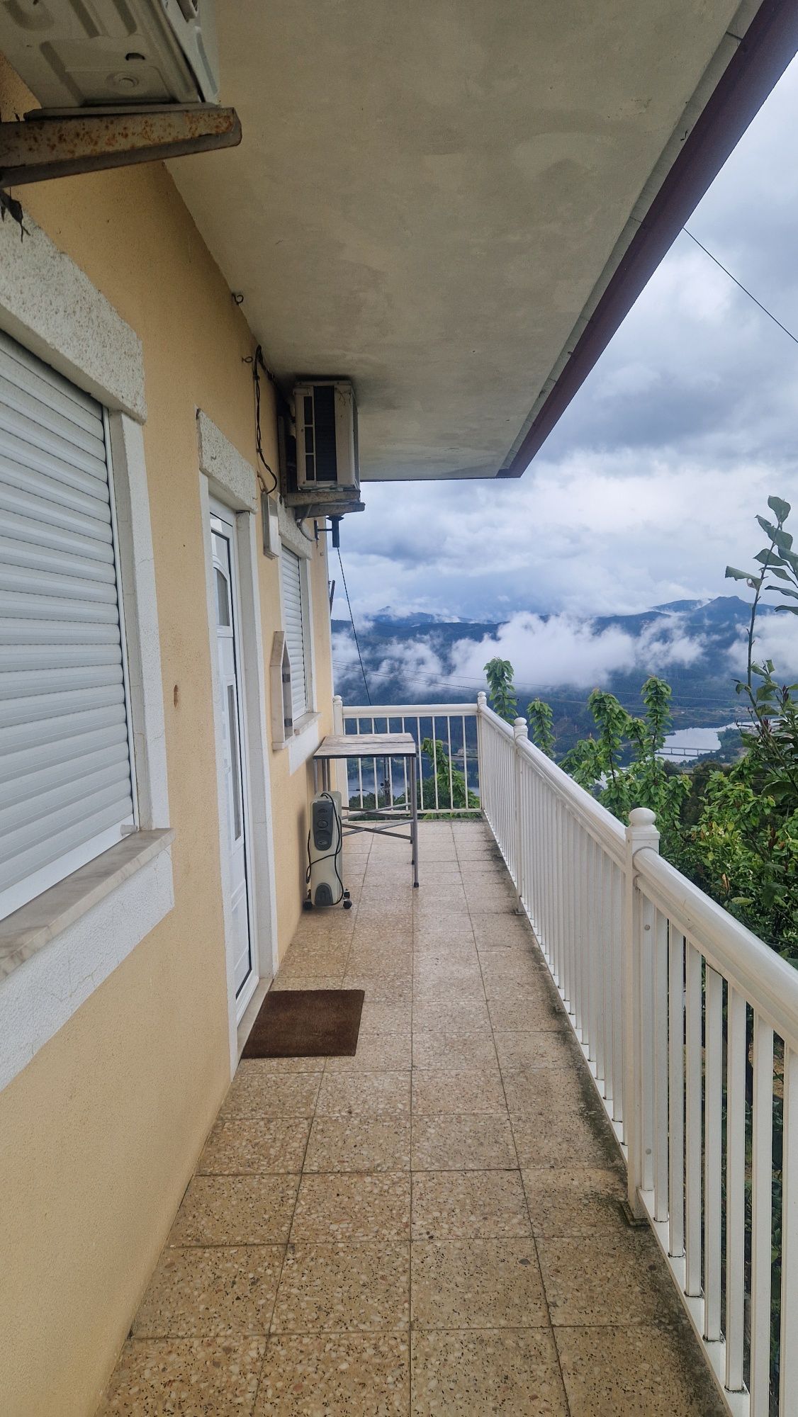 VENDO CASA EM  ribeira de pena